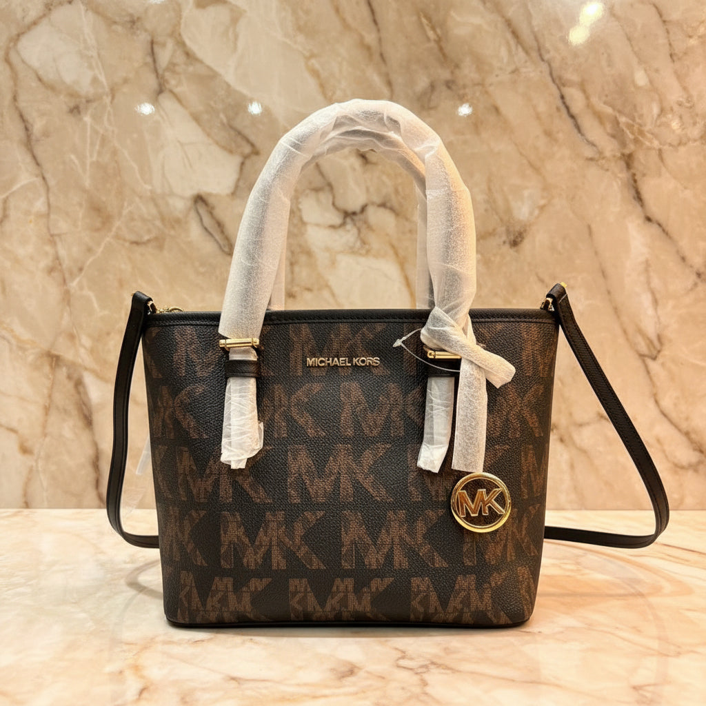 MICHAEL KORS JET SET TRAVEL ZIP TOTE XS LOGO BLACK BROWN COLOR
