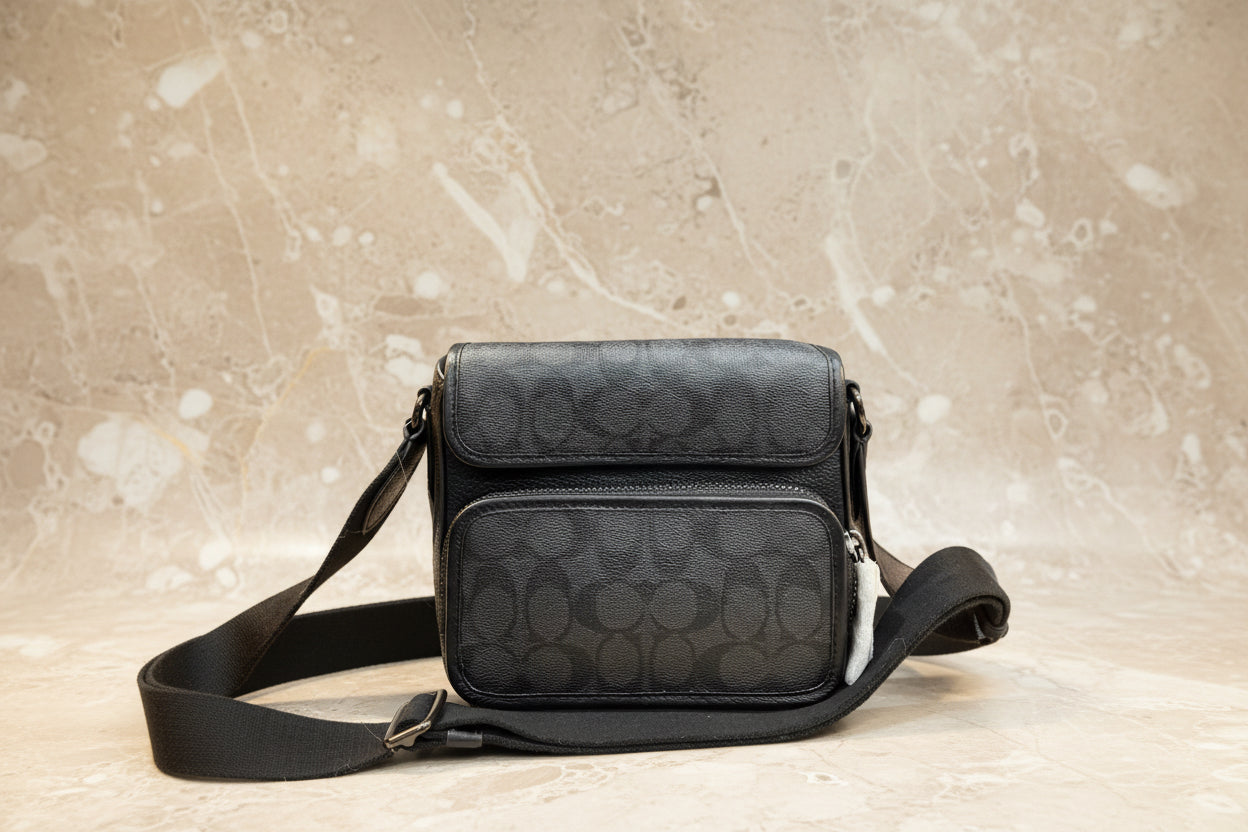 COACH SULLIVAN FLAP CROSSBODY - SIGNATURE CANVAS/CHARCOAL BLACK