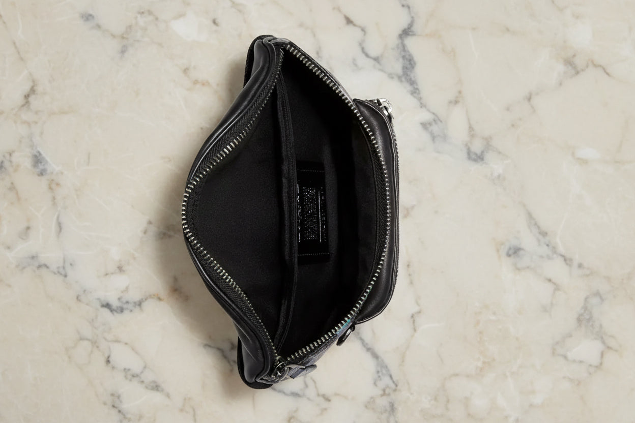 حقيبة خصر/حقيبة صدر من كوتش ويستواي - أخضر جرافيتي