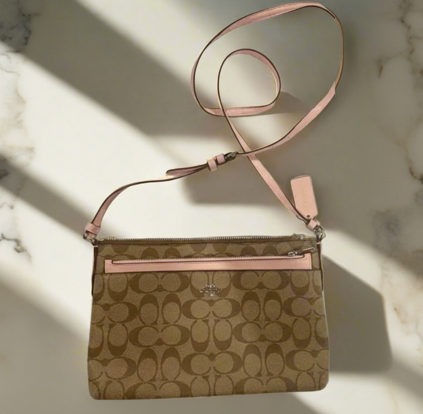 SALE‼️ COACH EAST WEST CROSSBODY WITH POP-UP POUCH KHAKI-PINK - WITH FLAWS/PEELED OFF/SCALED FROM THE CREED INSIDE, SEE PHOTO