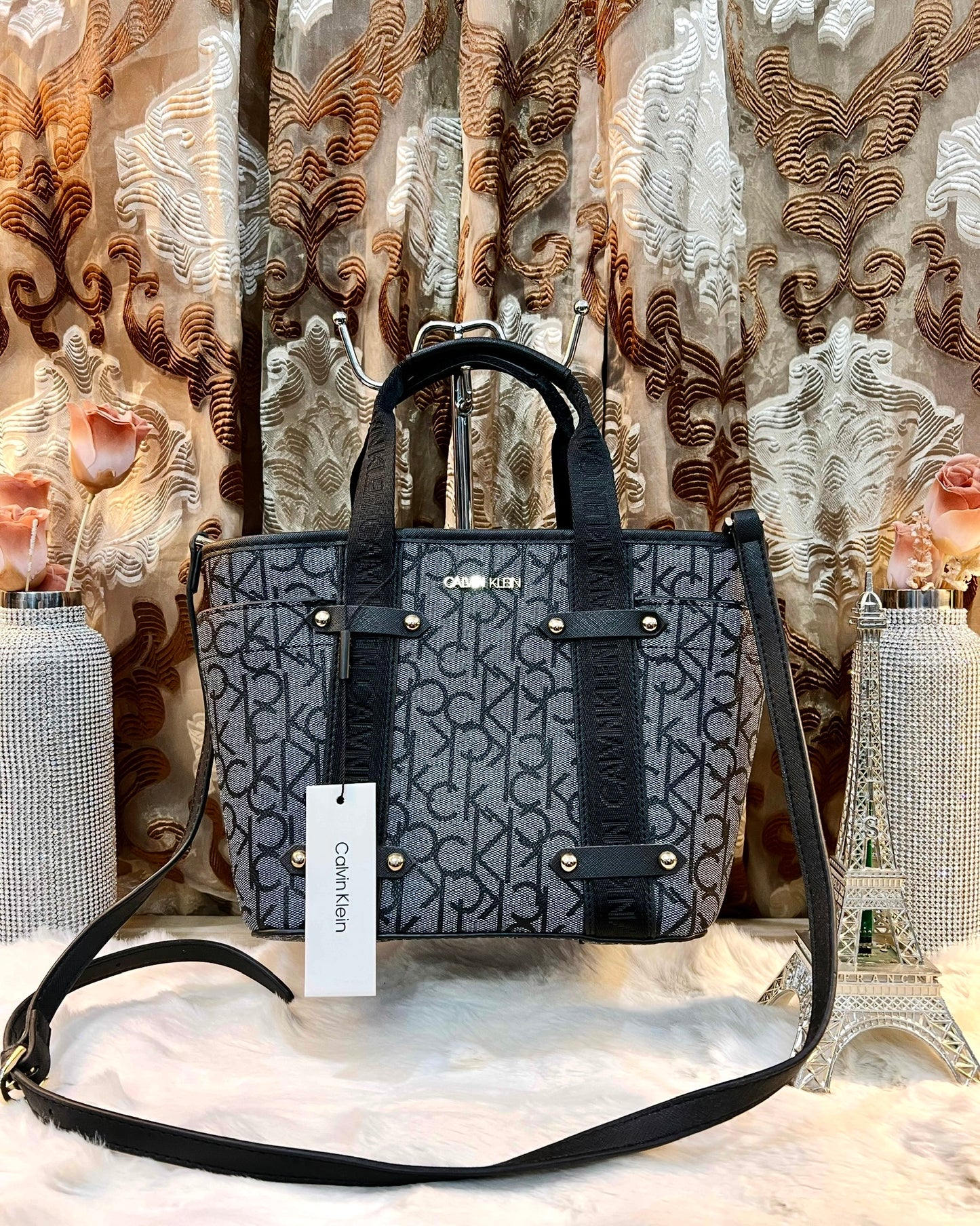 CALVIN KLEIN SATCHEL IN SIGNATURE CHARCOAL BLACK