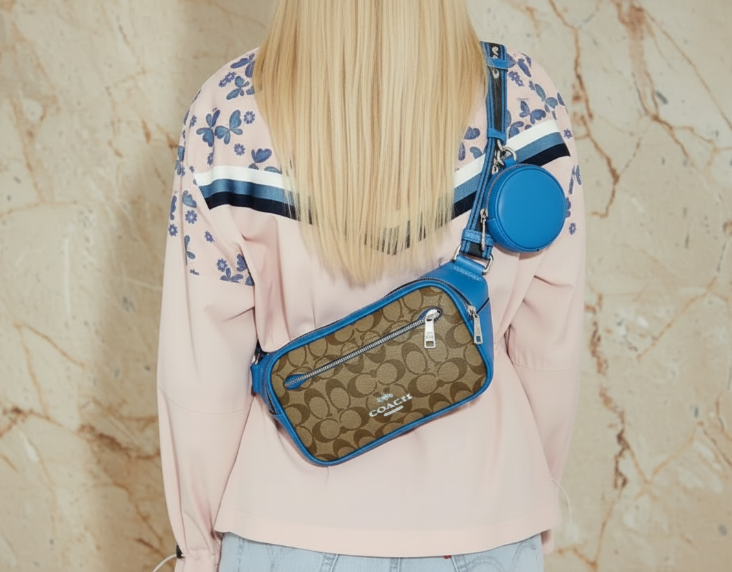 حقيبة خصر/حقيبة صدر/حقيبة جسم من كوتش إلياس، مصنوعة من قماش مميز بألوان متداخلة - كاكي/أزرق سباق