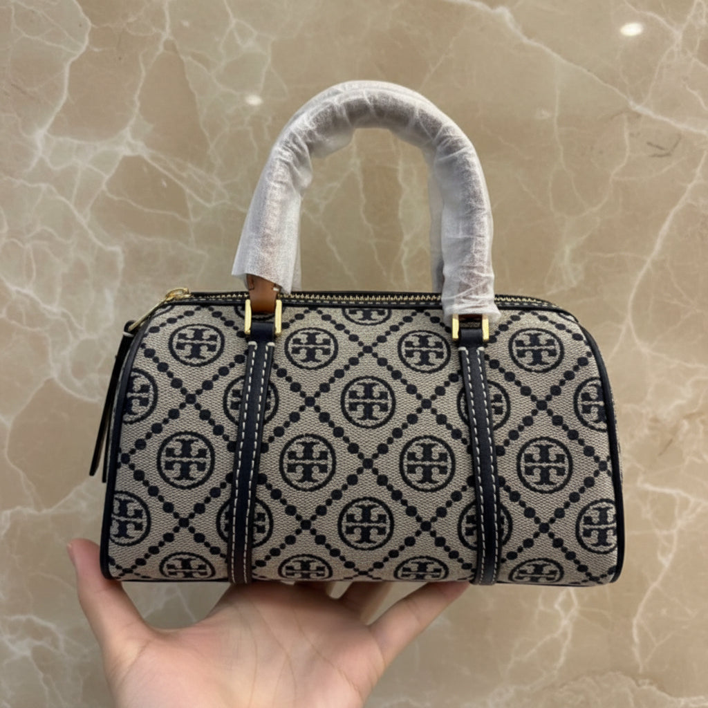 TORY BURCH PETITE BARREL/XBODY - T MONOGRAM NAVY BLUE