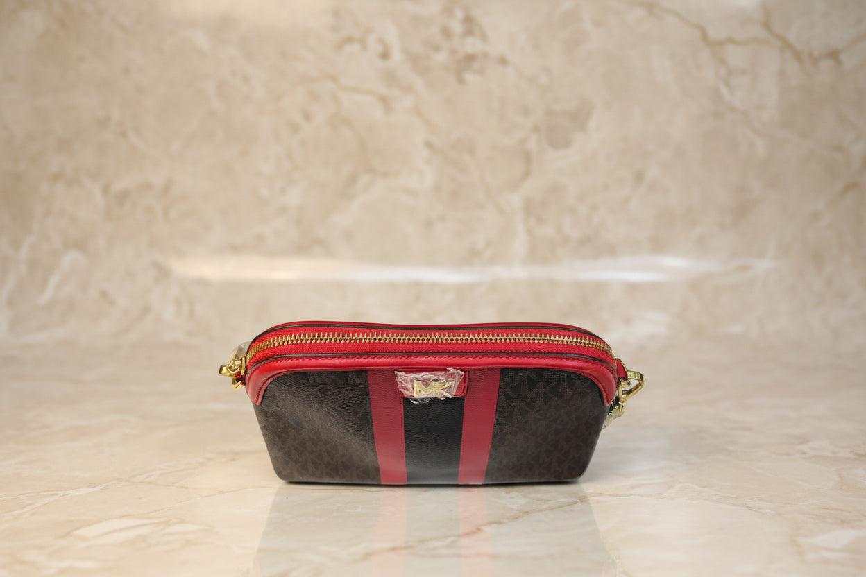 MICHAEL KORS DOME LOGO CENTER STRIPE CHAIN CROSSBODY