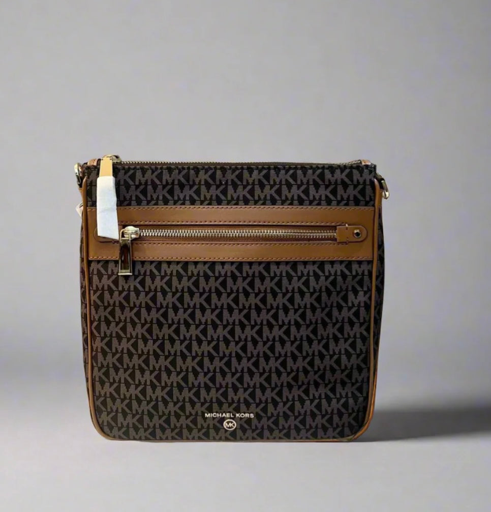 MICHAEL KORS CHARM NORTH/SOUTH CROSSBODY
