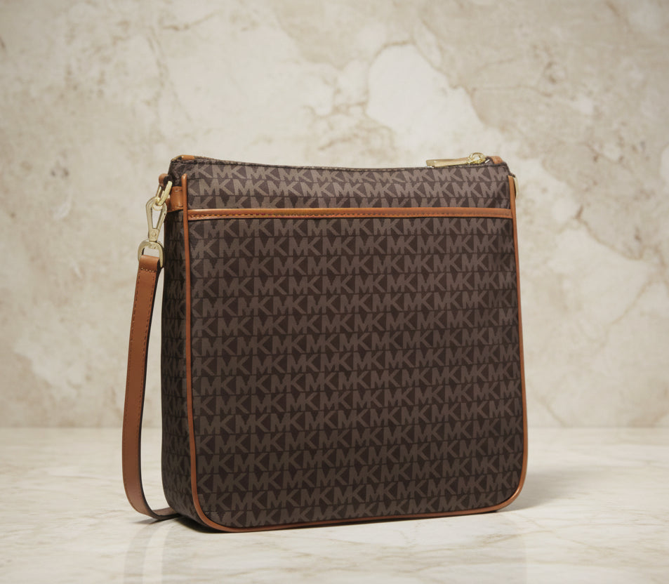 MICHAEL KORS CHARM NORTH/SOUTH CROSSBODY