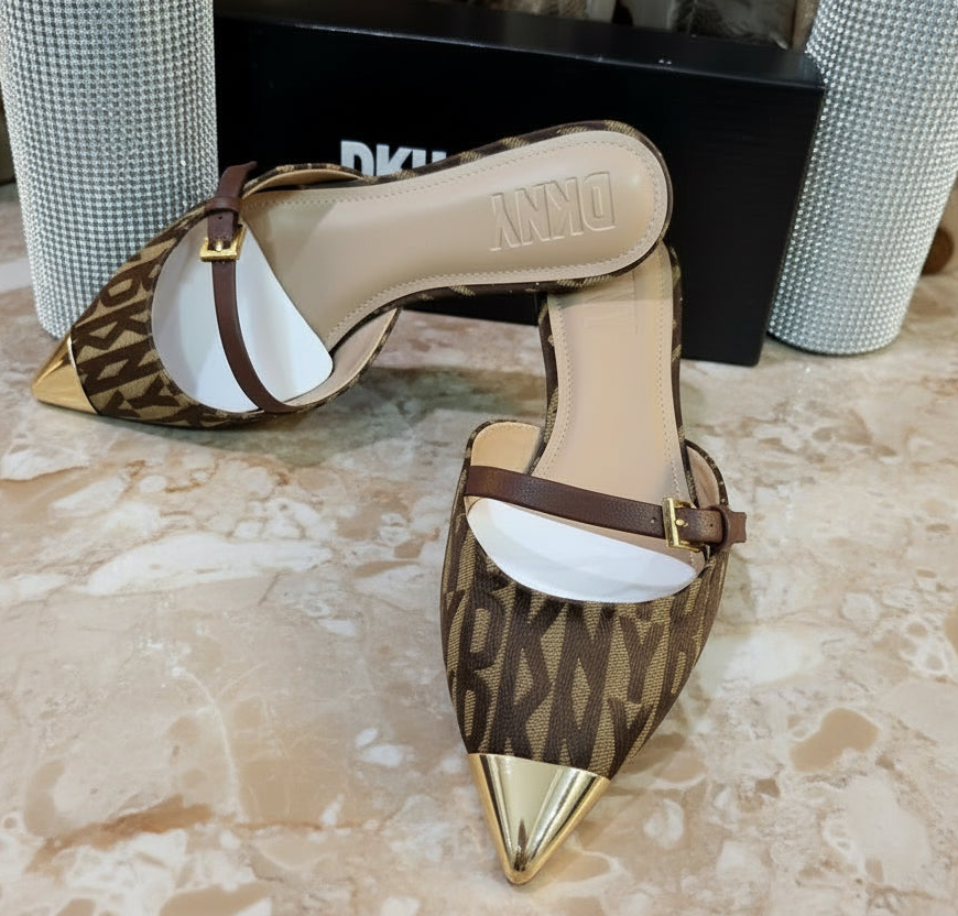 DKNY FLAT SHOES