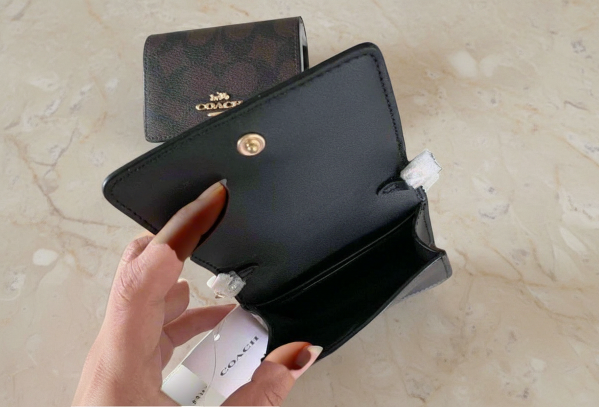 COACH MICRO SLING WALLET