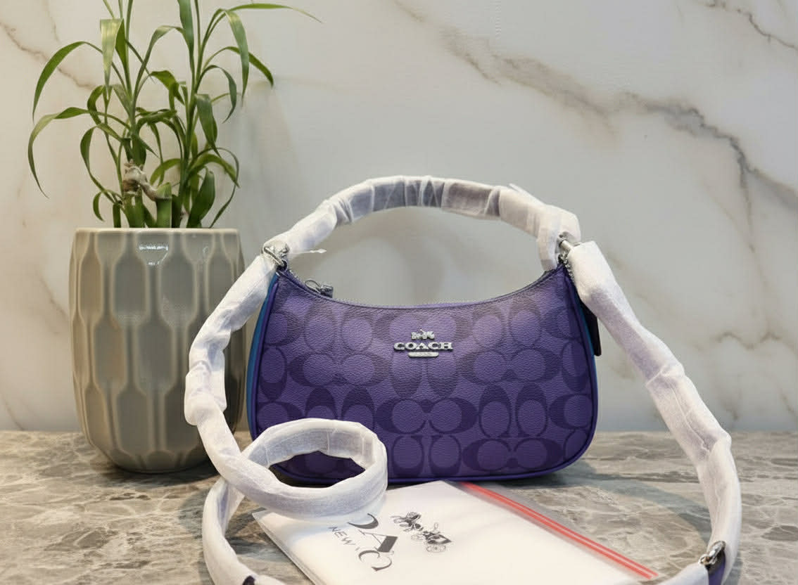 COACH TERI SHOULDER BAG/CROSSBODY BAG - IN SIGNATURE CANVAS PURPLE BLOCKED COLOR