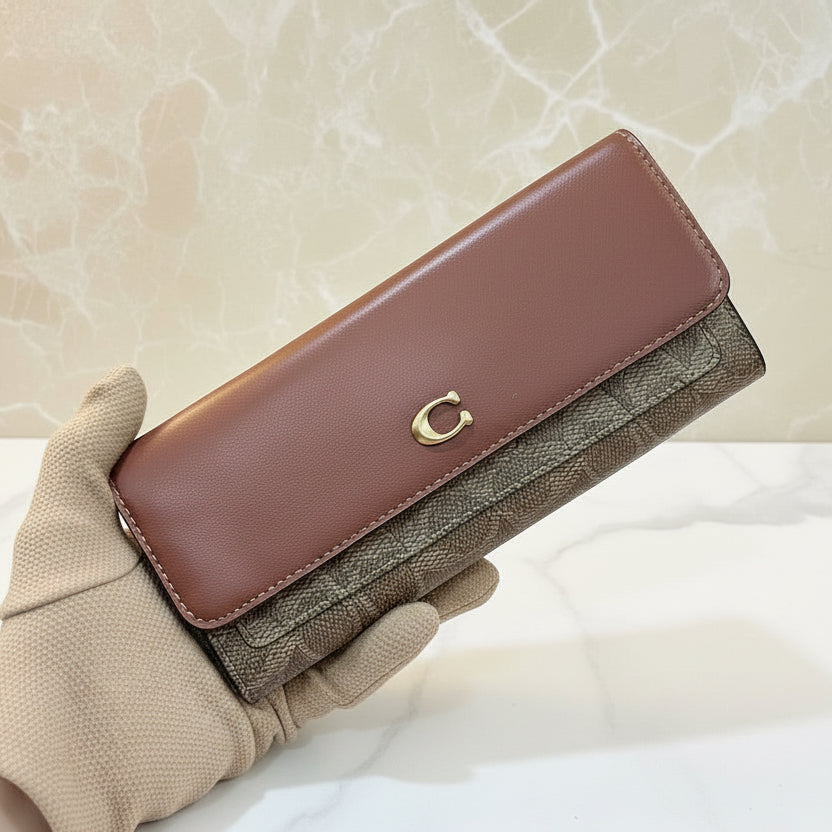 SALE ‼️ COACH MILA LONG FLAP WALLET ( FR. BOUTIUE STORE - DISPLAY ITEM )