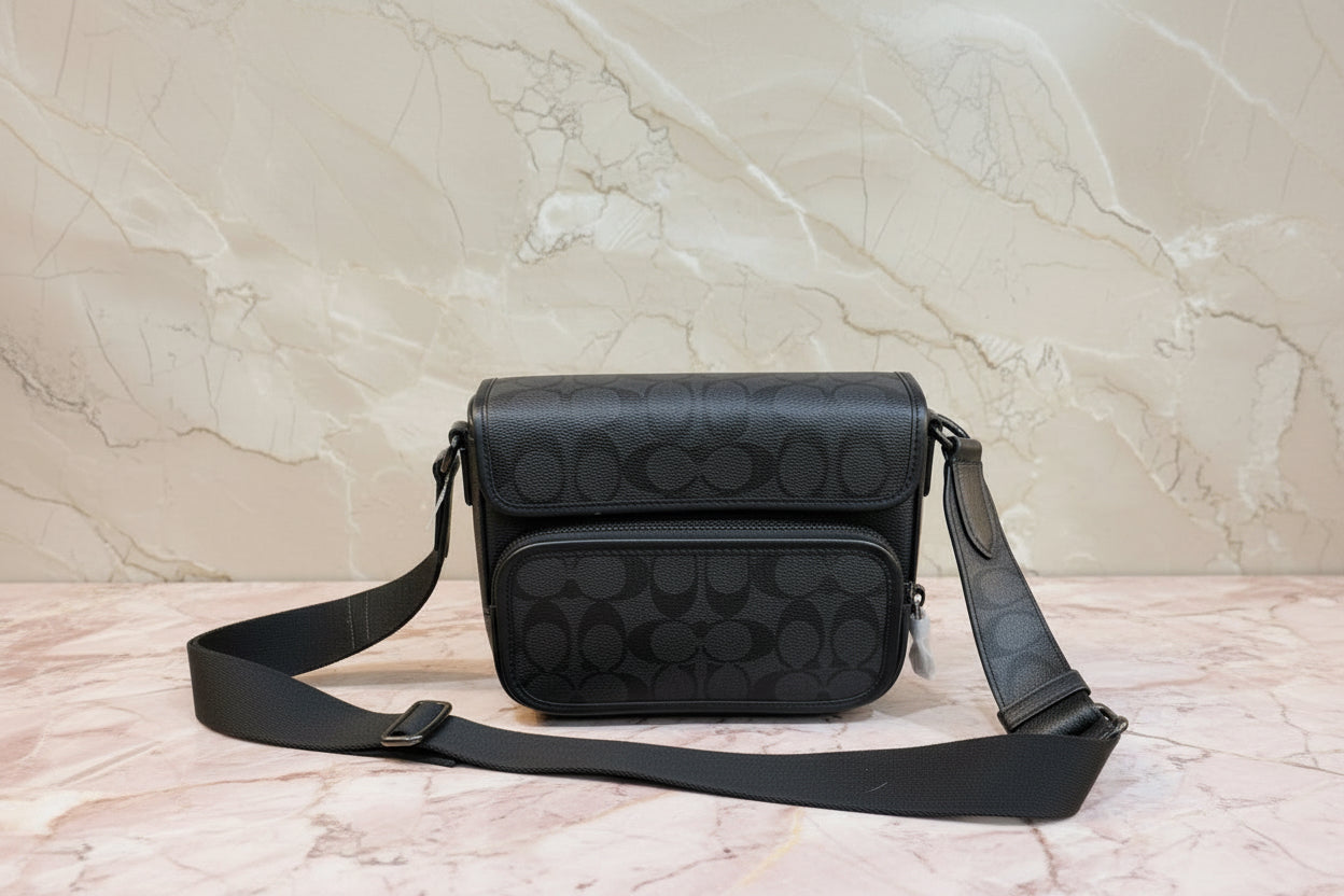 COACH SULLIVAN FLAP CROSSBODY - SIGNATURE CANVAS/CHARCOAL BLACK