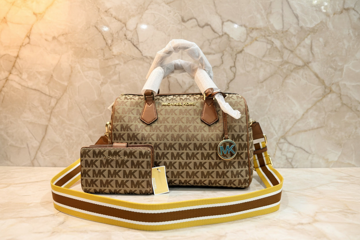 BUNDLE ‼️ MICHAEL KORS BEDFORD DUFFLE LARGE IN SIGNATURE JACQUARD & MEDIUM BIFOLD CORNER ZIP WALLETS