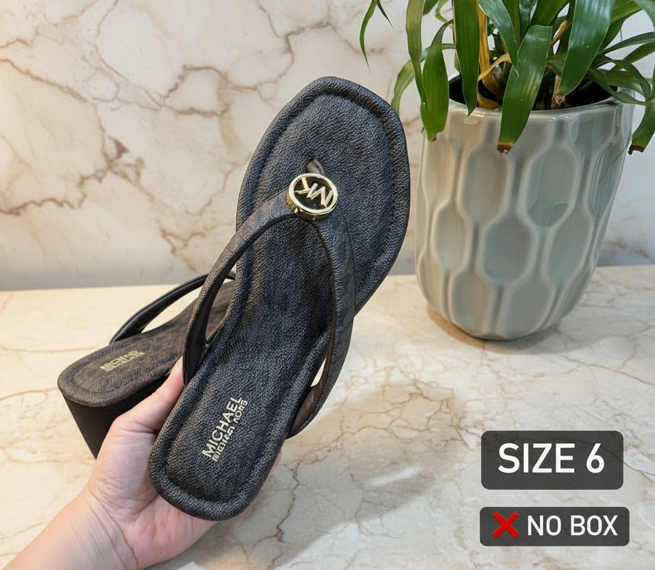 MICHAEL KORS WEDGE SANDALS