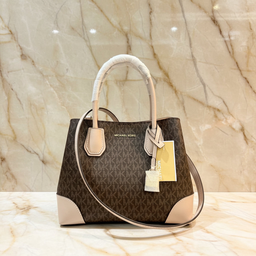 MICHAEL KORS MERCER GALLERY MEDIUM LOGO SATCHEL BAG - BROWN/SOFT PINK