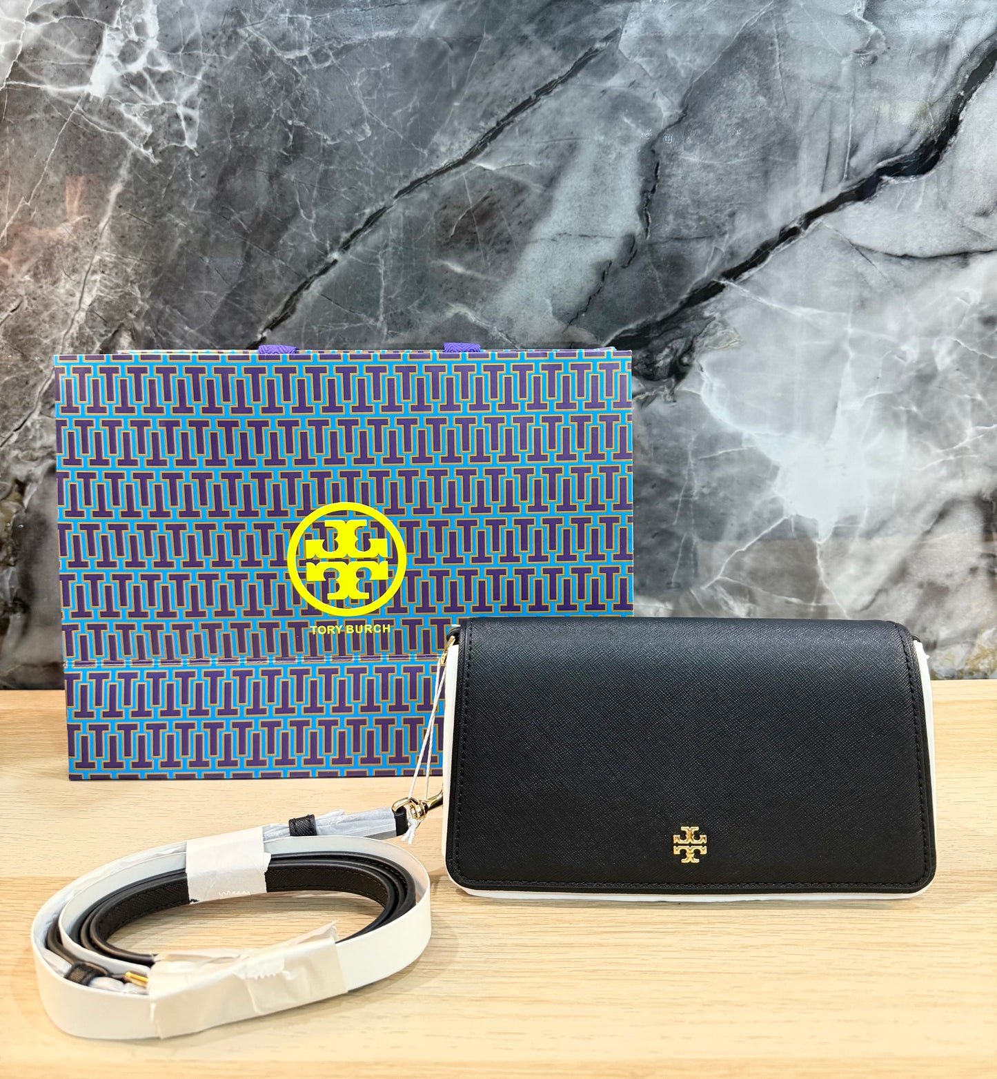 TORY BURCH EMERSON CROSSBODY -  BLACK