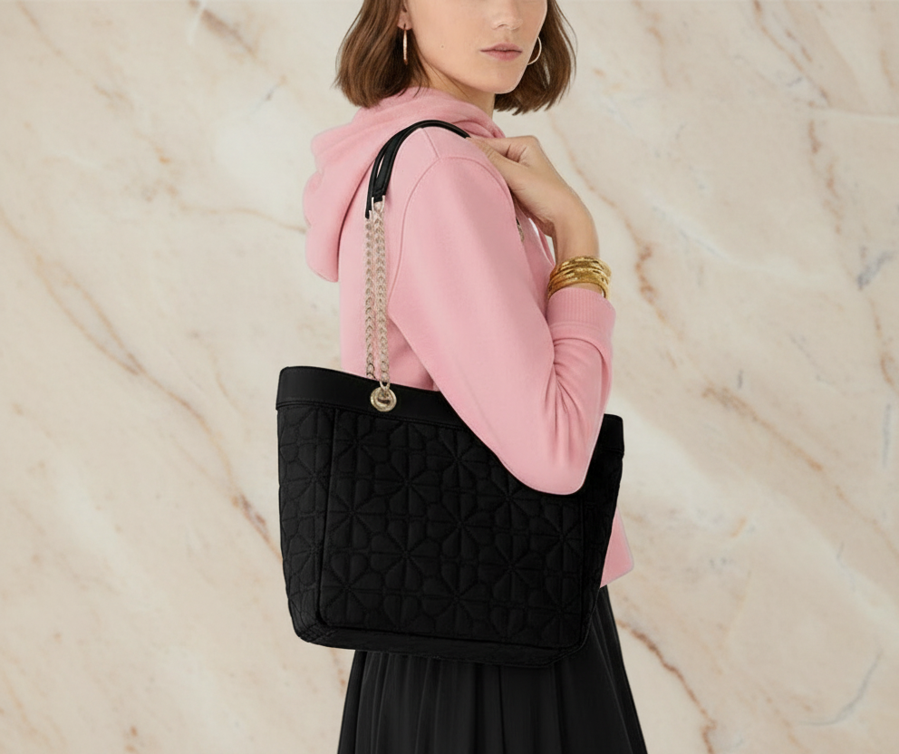 حقيبة كيت سبيد المبطنة والمزينة بالزهور - متوسطة الحجم - سوداء