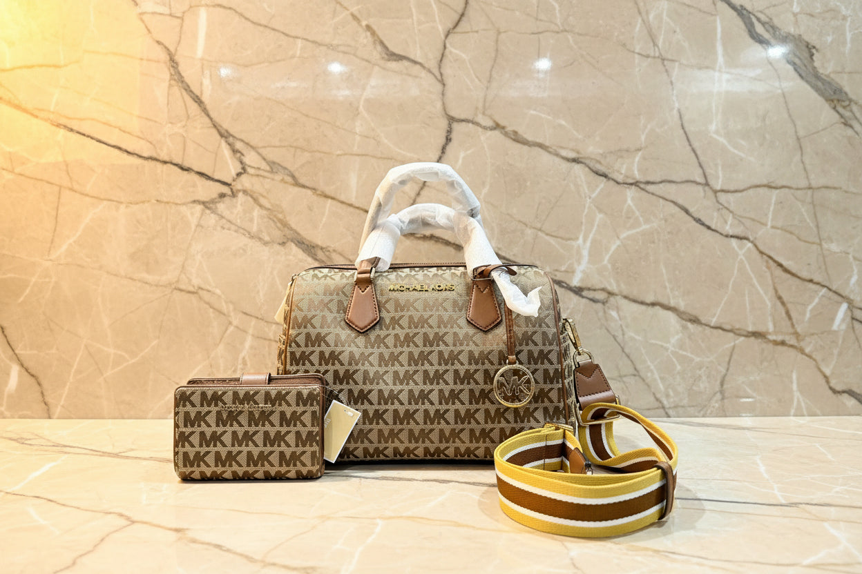 BUNDLE ‼️ MICHAEL KORS BEDFORD DUFFLE LARGE IN SIGNATURE JACQUARD & MEDIUM BIFOLD CORNER ZIP WALLETS