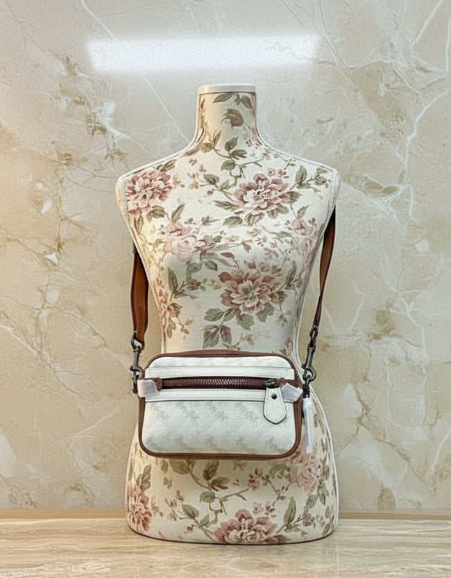 COACH ACADEMY CROSSBODY WITH HORSE & CARRIAGE PRINT