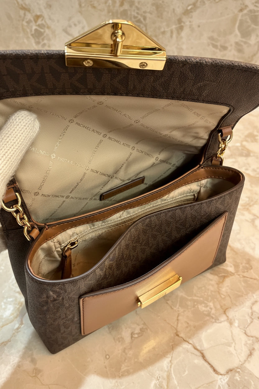 MICHAEL KORS CECE MEDIUM FLAP MONO BROWN