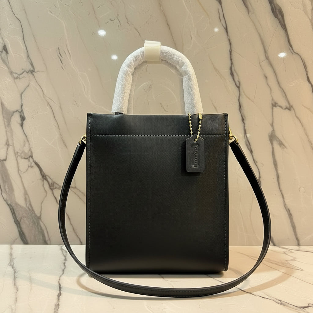 COACH CASHIN MINI TOTE - BLACK ( BOUTIQUE STORE )