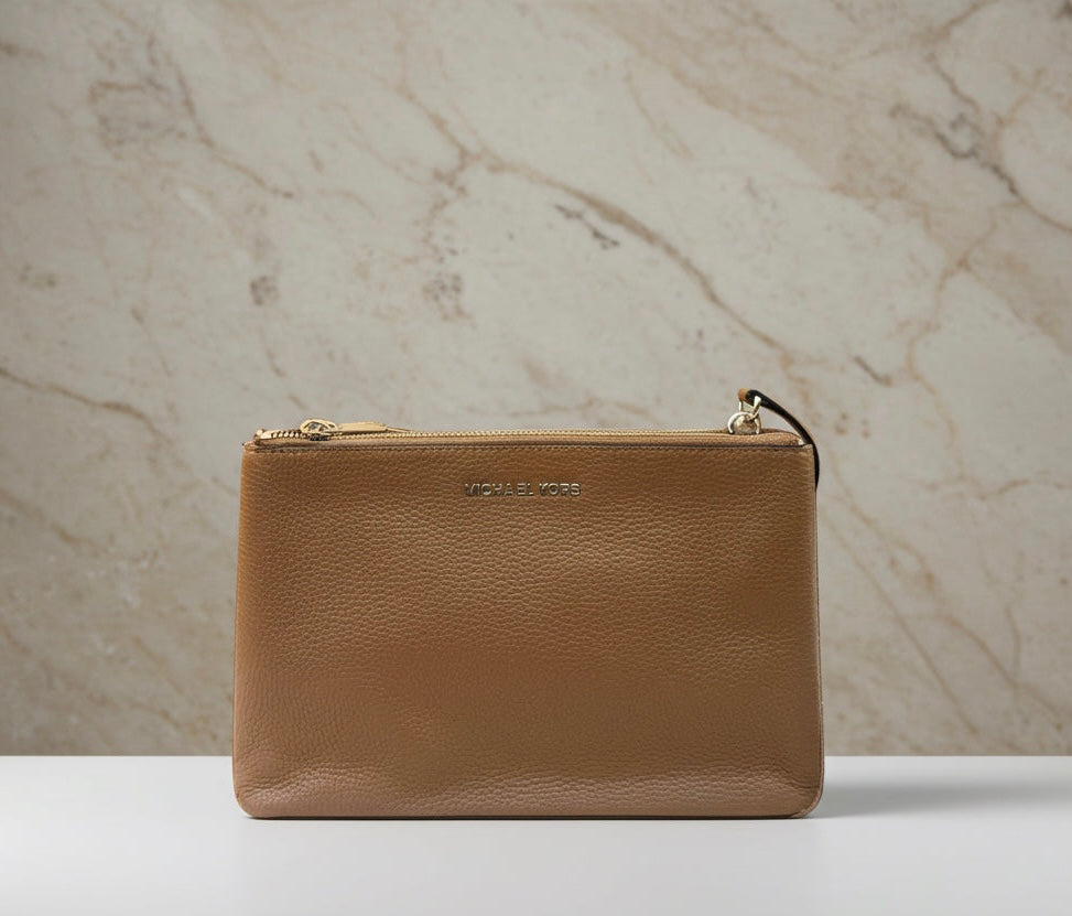 MICHAEL KORS DOUBLE ZIP GUSSET CROSSBODY - MONOBROWN/BROWN