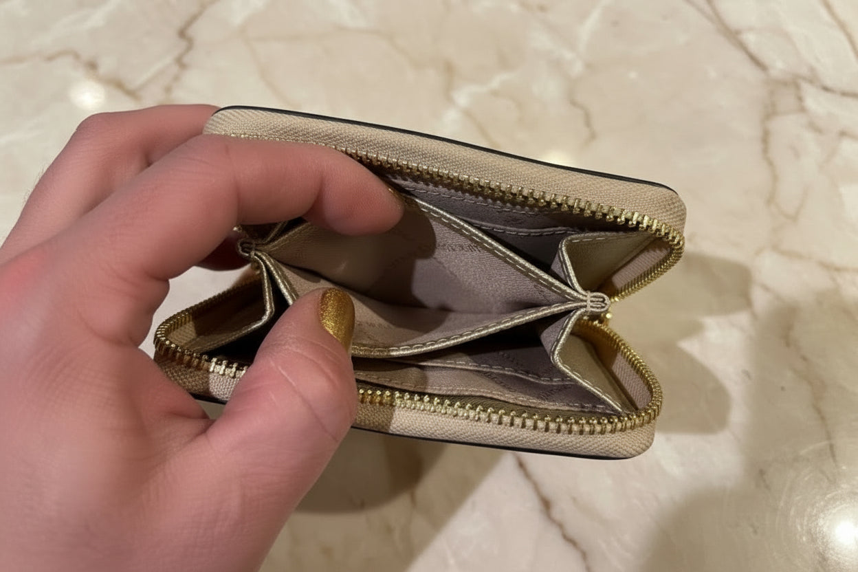 MICHAEL KORS JET SET TRAVEL ZIP AROUND CARD CASE/COIN PURSE WALLET - PALE GOLD