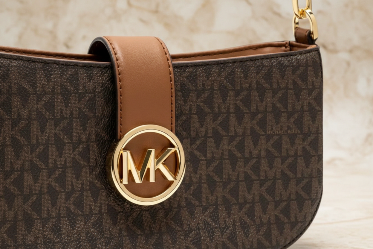MICHAEL KORS CARMEN LEATHER POUCHETTE SHOULDER BAG ONLY