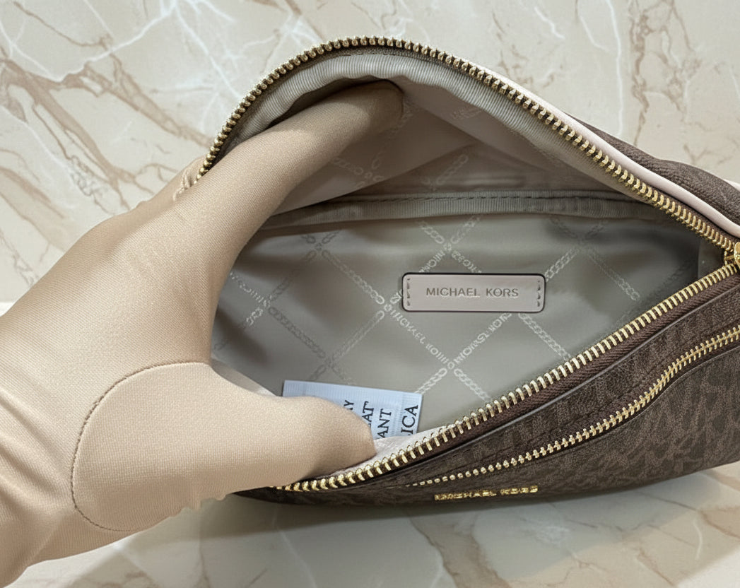 MICHAEL KORS MOTT BELTBAG/WAISTPACK ( RETAIL ITEM )