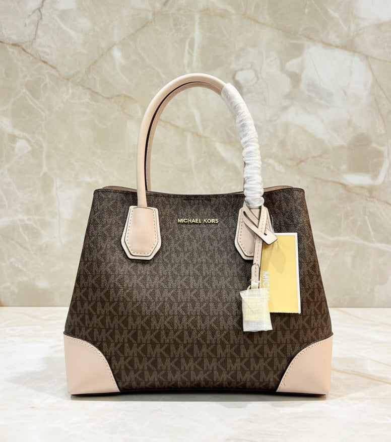 MICHAEL KORS MERCER GALLERY MEDIUM LOGO SATCHEL BAG - BROWN/SOFT PINK
