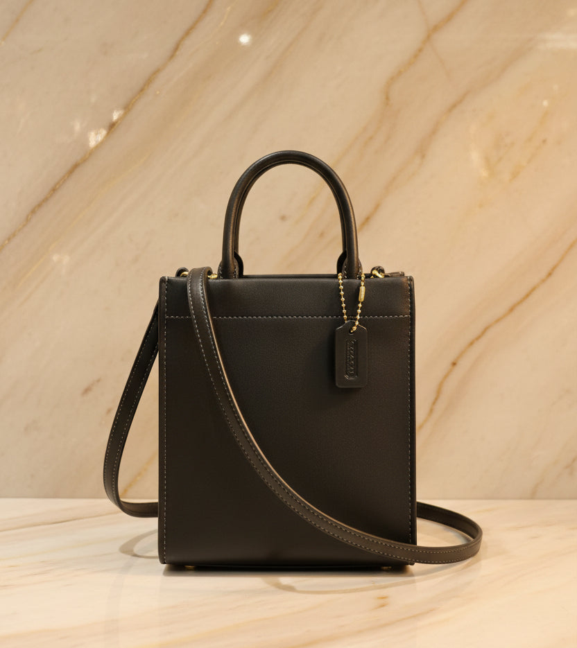 COACH CASHIN MINI TOTE - BLACK ( BOUTIQUE STORE )