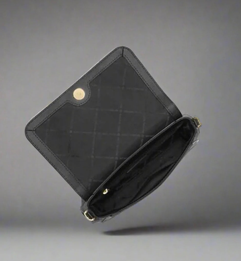 MICHAEL KORS LOGO FLAP CROSSBODY - MONOGRAM BLACK COLOR