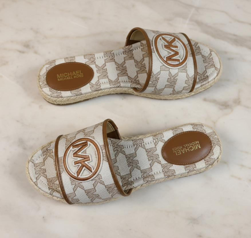 MICHAEL KORS INDIRA WEDGE - JACQUARD BEIGE SIZE 6 CAN FIT TO SIZE 6.5