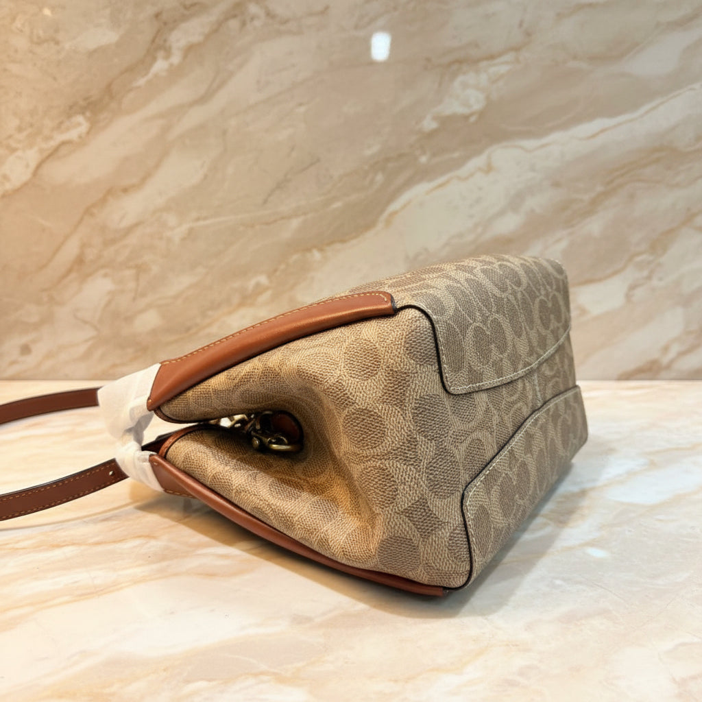 COACH HADLEY HOBO 21 - SIGNATURE CANVAS TAN RUST