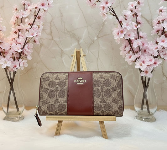 COACH LONG ZIP AROUND WALLET