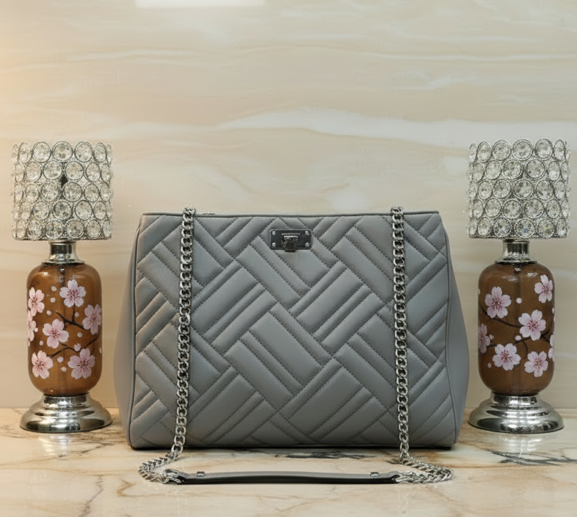 MICHAEL KORS PEYTON QUILTED LARGE CHAIN LINK TOTE CONVERTIBLE - PEARL GRAY