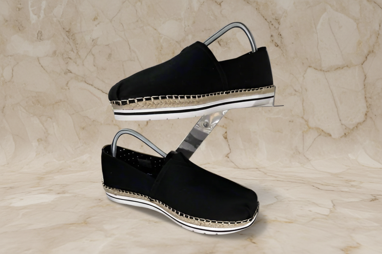 سكيتشرز - مقاس 6